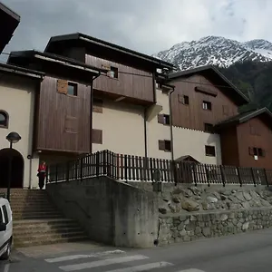 le-rustica-3-rooms-3-stars-6-people.hotels-rhonealpes.com/